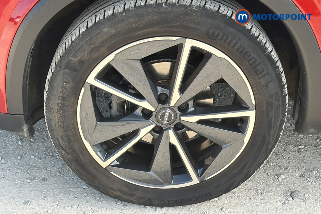 Nissan Qashqai Tekna Manual Petrol SUV - Stock Number (1657886) - 44th supplementary image