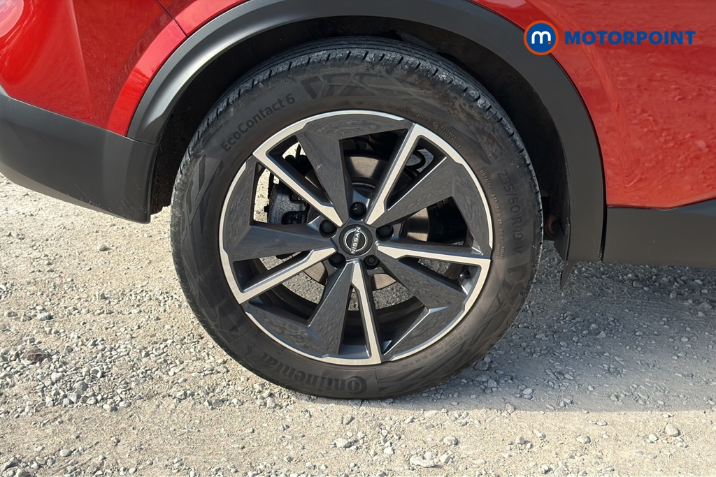 Nissan Qashqai Tekna Manual Petrol SUV - Stock Number (1657886) - 46th supplementary image