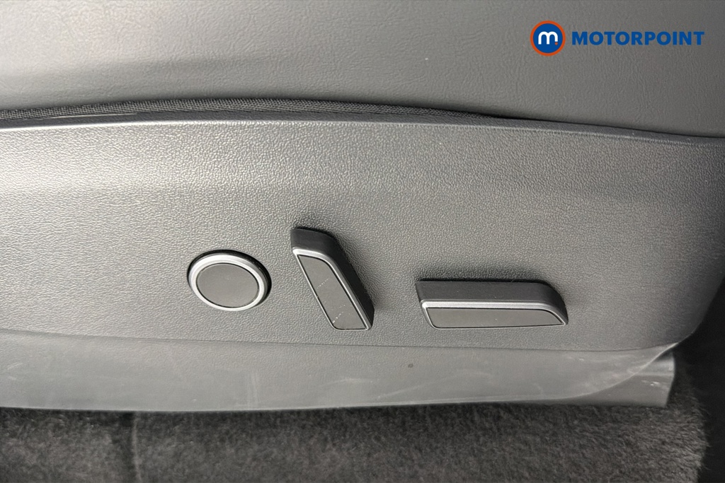 Tesla Model Y Long Range Automatic Electric SUV - Stock Number (1658043) - 23rd supplementary image