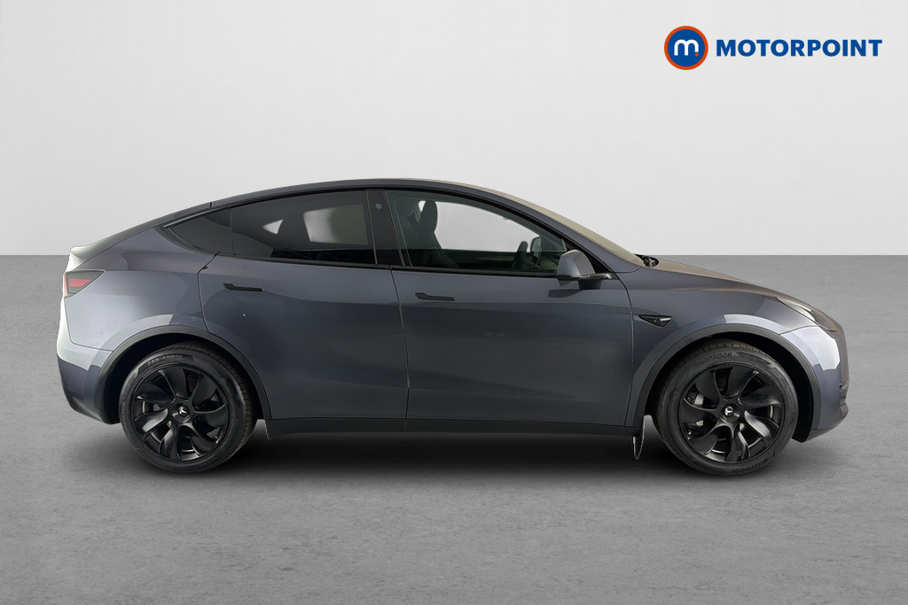 Tesla Model Y Long Range Automatic Electric SUV - Stock Number (1658291) - Passenger side