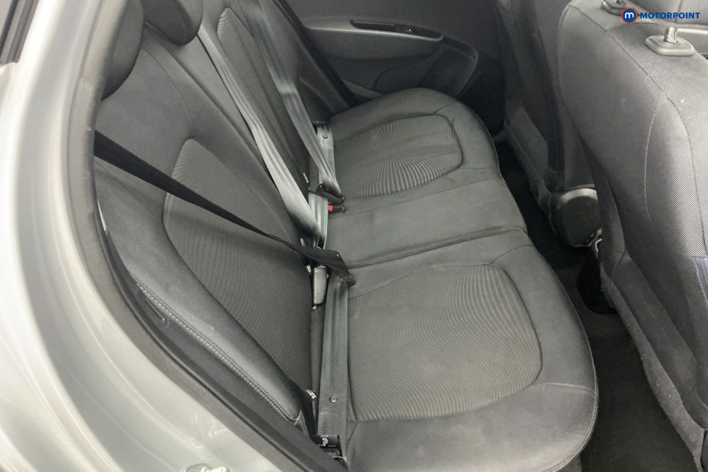 Hyundai I10 SE Manual Petrol Hatchback - Stock Number (1658635) - 4th supplementary image