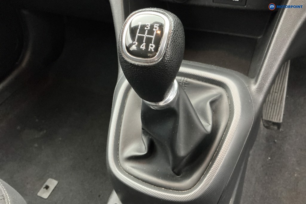 Hyundai I10 SE Manual Petrol Hatchback - Stock Number (1658635) - 15th supplementary image