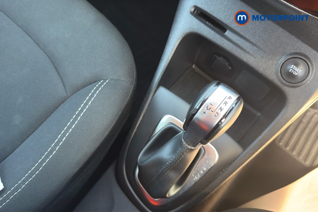 Renault Captur Iconic Automatic Petrol SUV - Stock Number (1658670) - 15th supplementary image