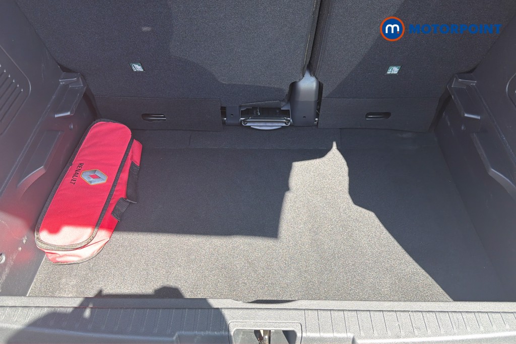 Renault Captur Iconic Automatic Petrol SUV - Stock Number (1658670) - 33rd supplementary image