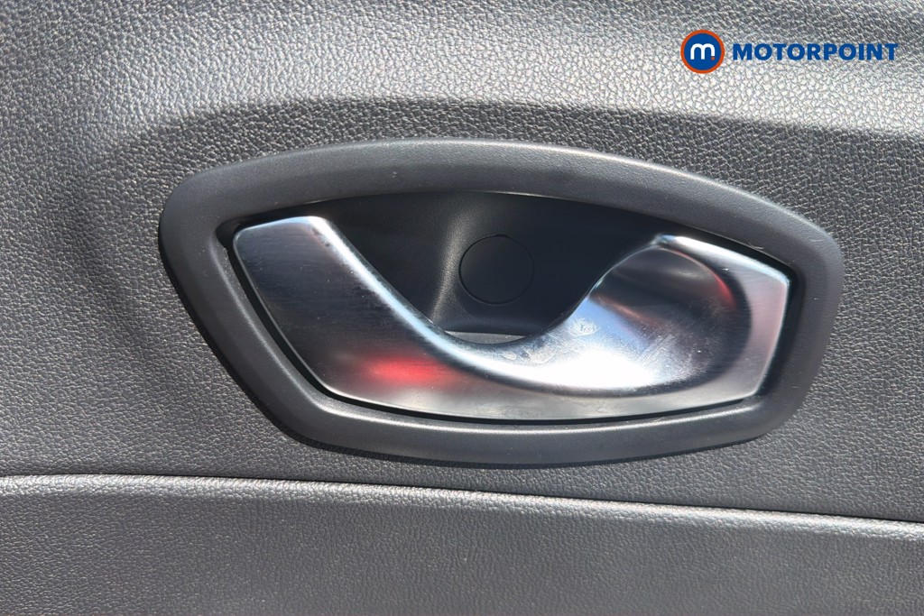 Renault Captur Iconic Automatic Petrol SUV - Stock Number (1658670) - 42nd supplementary image