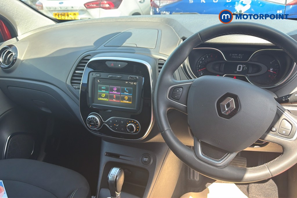 Renault Captur Iconic Automatic Petrol SUV - Stock Number (1658670) - 1st supplementary image