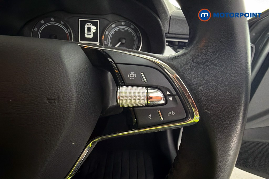 Skoda Kamiq Se Drive Manual Petrol SUV - Stock Number (1658694) - 4th supplementary image