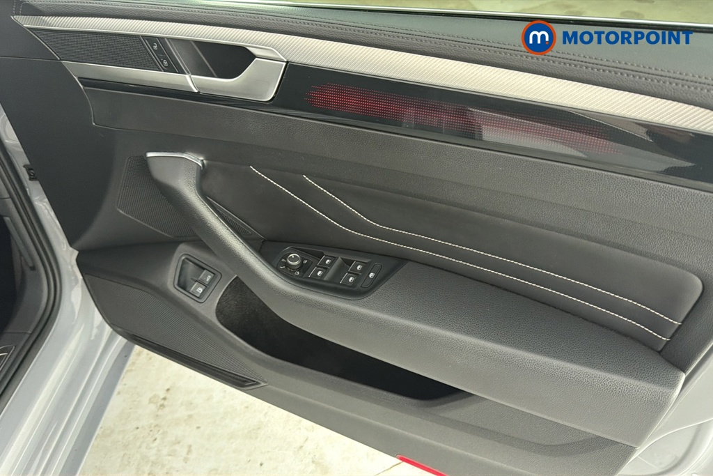 Volkswagen Arteon R-Line Automatic Petrol Plug-In Hybrid Hatchback - Stock Number (1658824) - 18th supplementary image