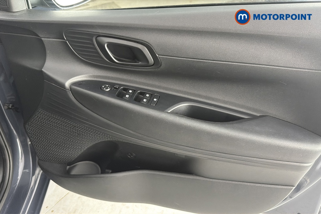 Hyundai I20 Se Connect Manual Petrol Hatchback - Stock Number (1658930) - 18th supplementary image