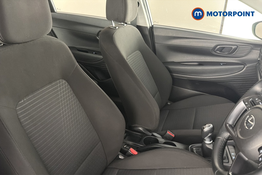 Hyundai I20 Se Connect Manual Petrol Hatchback - Stock Number (1658930) - 22nd supplementary image