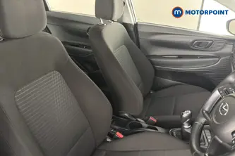 Hyundai I20 Se Connect Manual Petrol Hatchback - Stock Number (1658930) - 22nd supplementary image