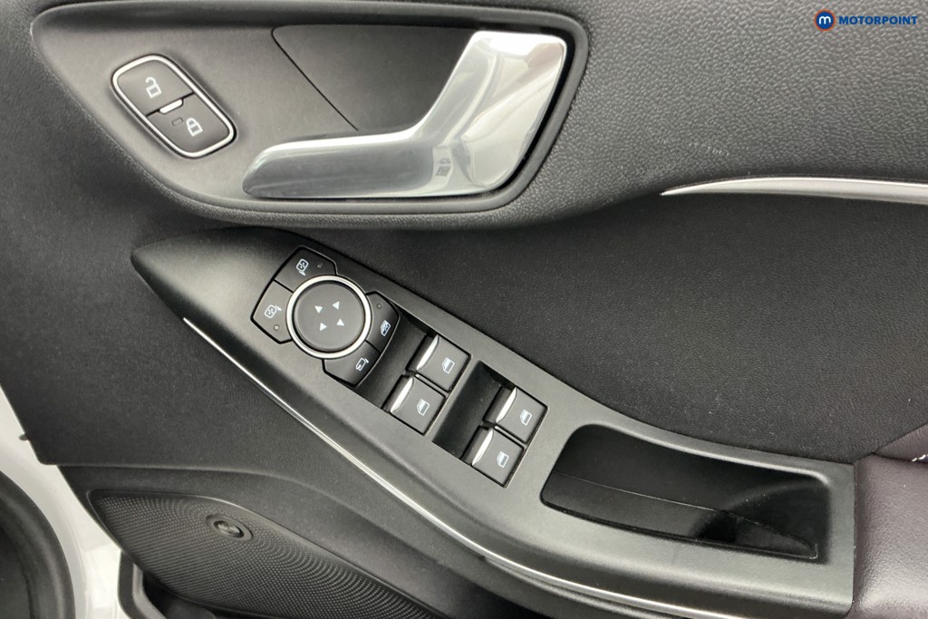 Ford Fiesta Vignale 1.0 Ecoboost 5Dr Manual Petrol Hatchback - Stock Number (1659033) - 25th supplementary image