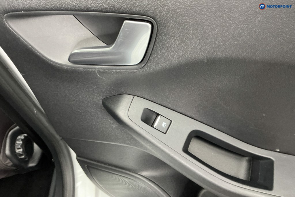 Ford Fiesta Vignale 1.0 Ecoboost 5Dr Manual Petrol Hatchback - Stock Number (1659033) - 27th supplementary image