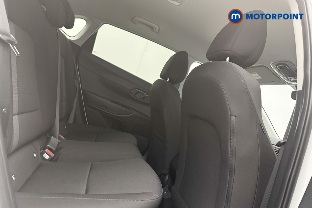 Hyundai I20 Premium Automatic Petrol Hatchback - Stock Number (1659562) - 9th supplementary image