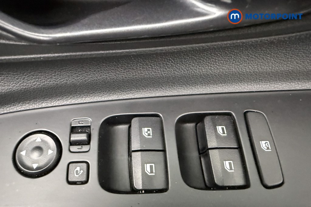 Hyundai I20 Premium Automatic Petrol Hatchback - Stock Number (1659562) - 19th supplementary image