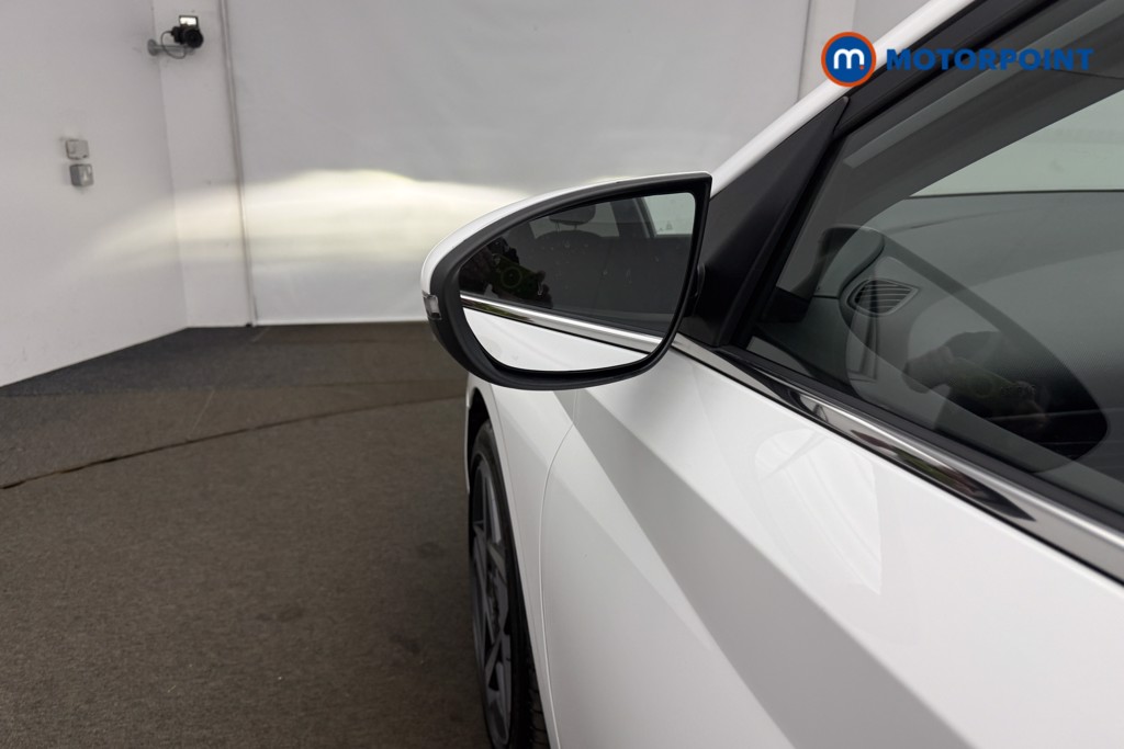 Hyundai I20 Premium Automatic Petrol Hatchback - Stock Number (1659562) - 30th supplementary image