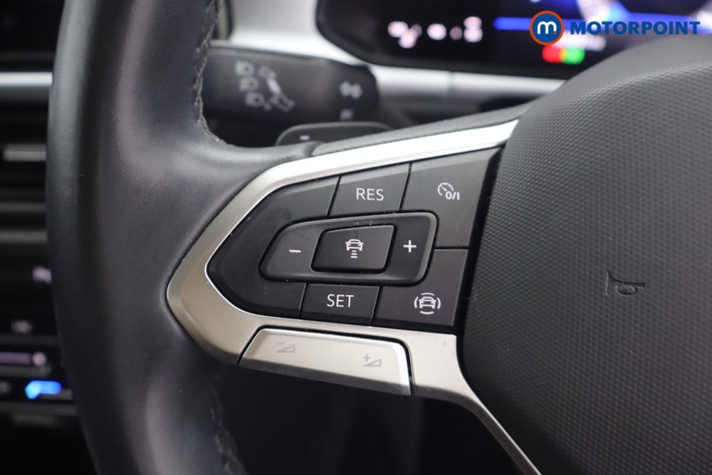 Volkswagen T-Roc Life Automatic Petrol SUV - Stock Number (1659946) - 6th supplementary image