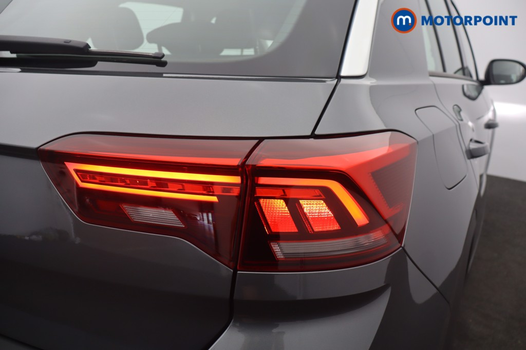 Volkswagen T-Roc Life Automatic Petrol SUV - Stock Number (1659946) - 13th supplementary image