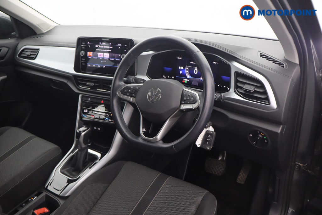 Volkswagen T-Roc Life Automatic Petrol SUV - Stock Number (1659946) - 1st supplementary image