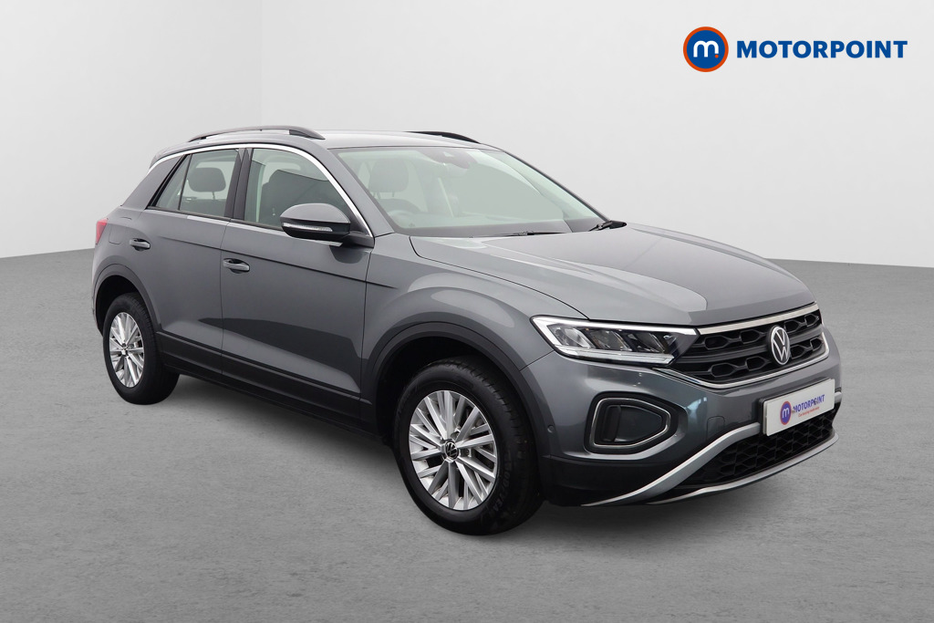 Volkswagen T-Roc Life Automatic Petrol SUV - Stock Number (1659946) - Drivers side front corner