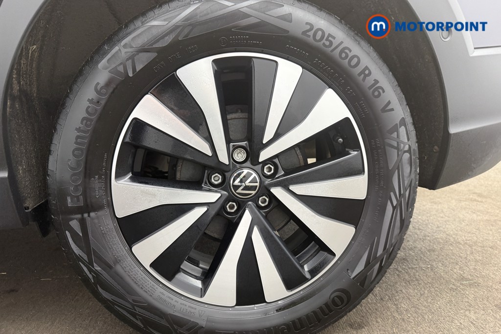 Volkswagen Taigo Life Manual Petrol SUV - Stock Number (1659959) - 12th supplementary image