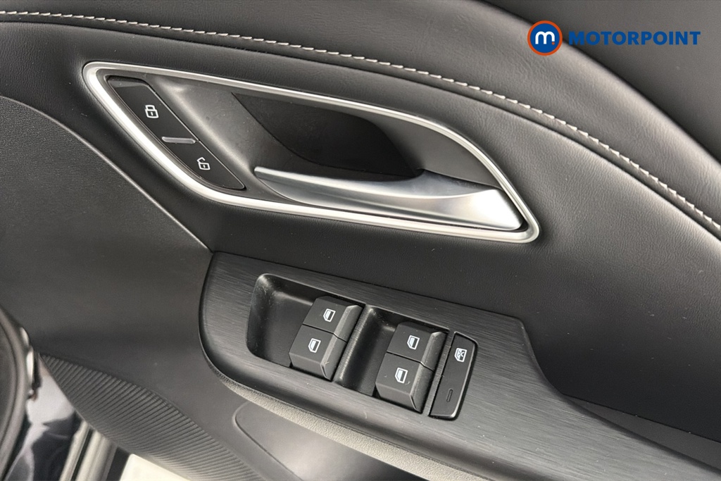 Mg Motor Uk ZS Trophy Automatic Petrol-Electric Hybrid SUV - Stock Number (1660149) - 19th supplementary image
