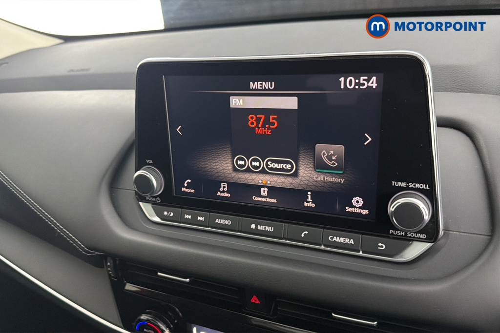 Nissan Qashqai Acenta Premium Automatic Petrol SUV - Stock Number (1660206) - 8th supplementary image