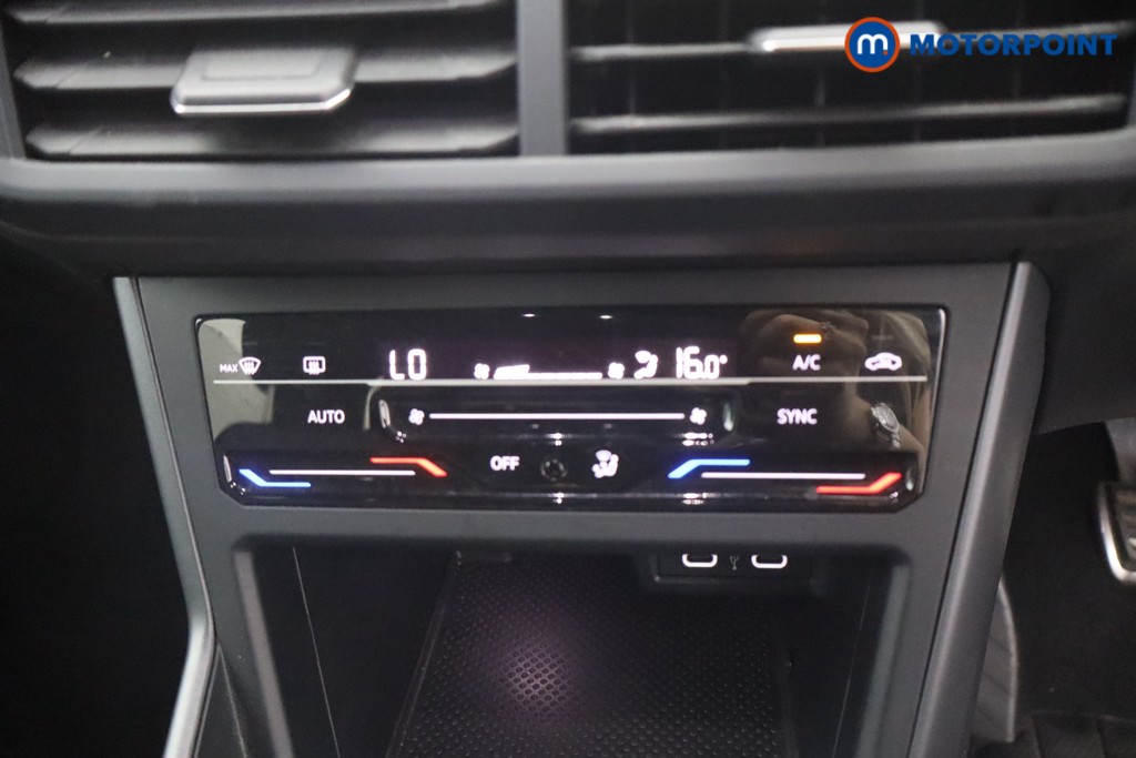 Volkswagen Polo R-Line Manual Petrol Hatchback - Stock Number (1660499) - 3rd supplementary image