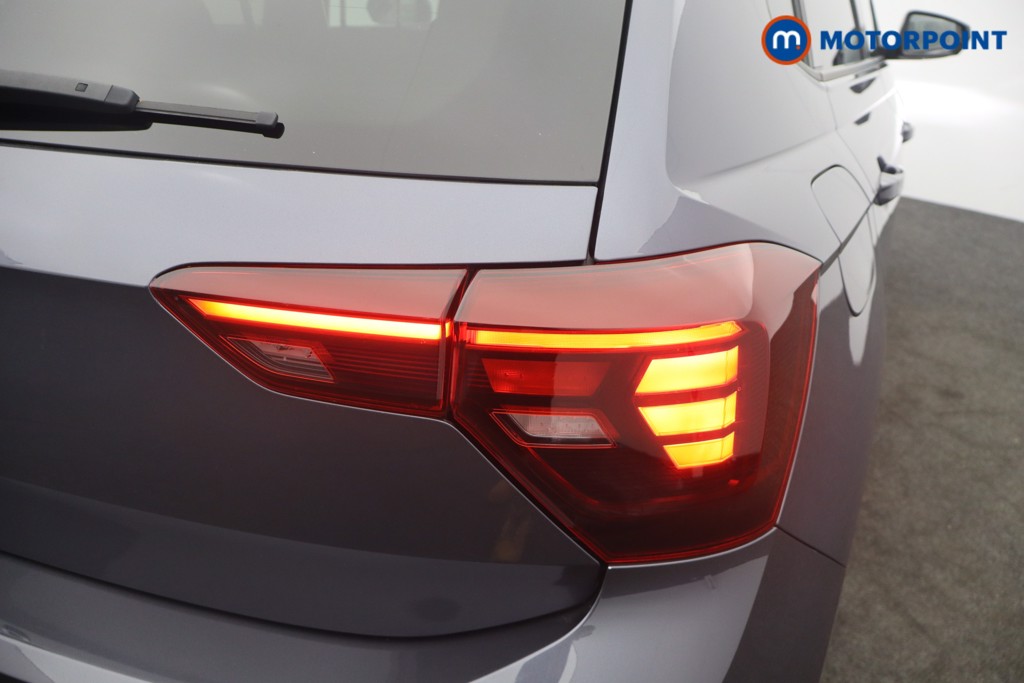 Volkswagen Polo R-Line Manual Petrol Hatchback - Stock Number (1660499) - 13th supplementary image
