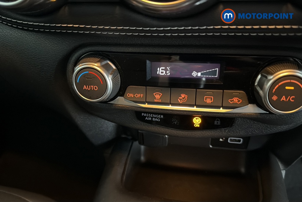 Nissan Juke N-Connecta Manual Petrol SUV - Stock Number (1660578) - 12th supplementary image