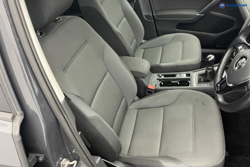 Volkswagen Golf Match Edition Manual Petrol Hatchback - Stock Number (1660582) - 5th supplementary image