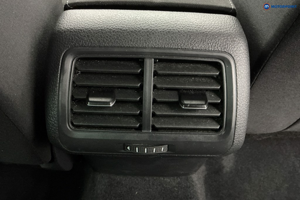 Volkswagen Golf Match Edition Manual Petrol Hatchback - Stock Number (1660582) - 10th supplementary image