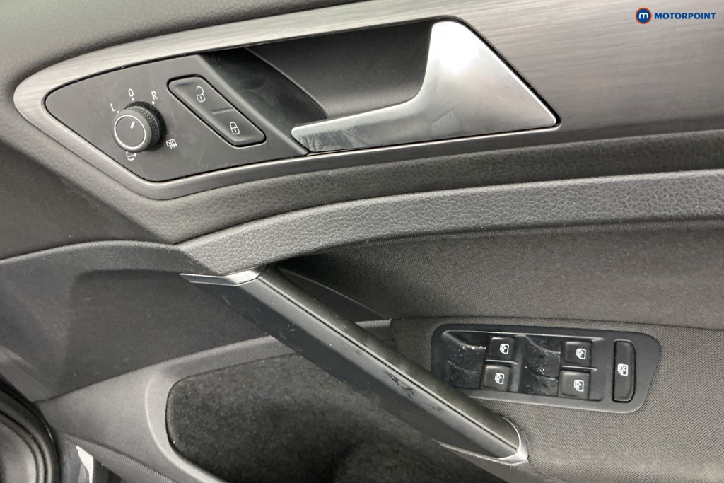 Volkswagen Golf Match Edition Manual Petrol Hatchback - Stock Number (1660582) - 25th supplementary image
