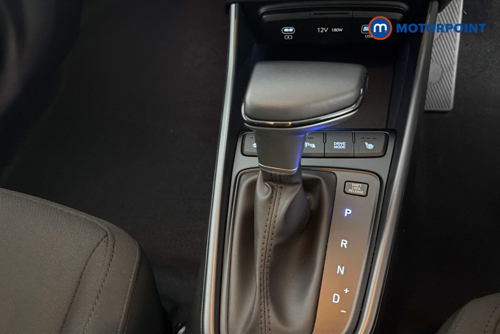 Hyundai I20 Premium Automatic Petrol Hatchback - Stock Number (1660587) - 15th supplementary image