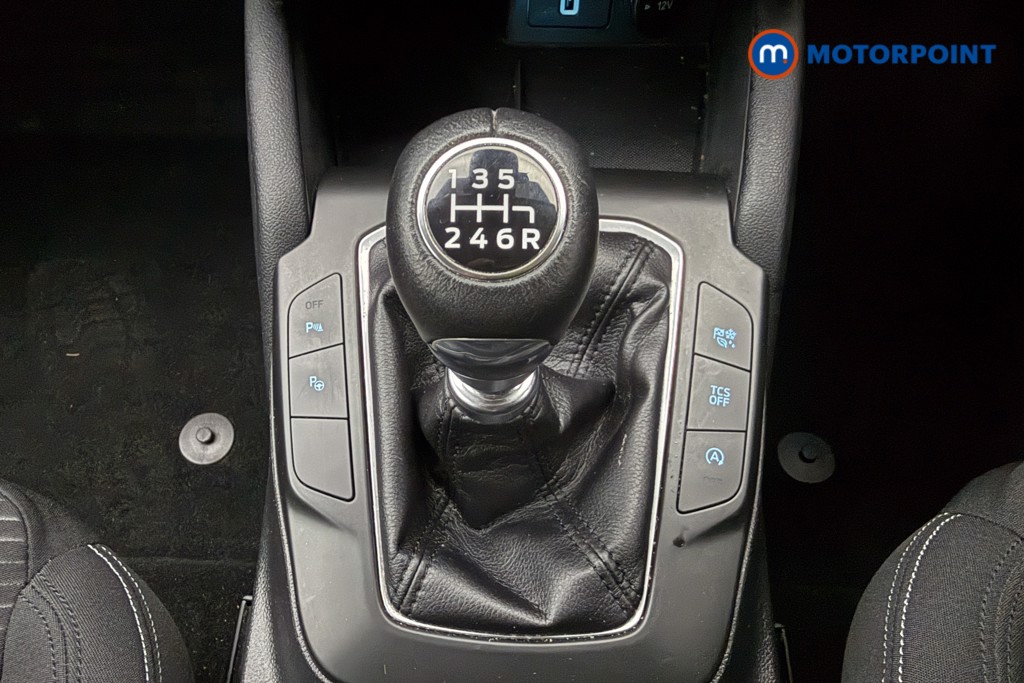 Ford Focus Titanium Manual Petrol Hatchback - Stock Number (1660698) - 7th supplementary image
