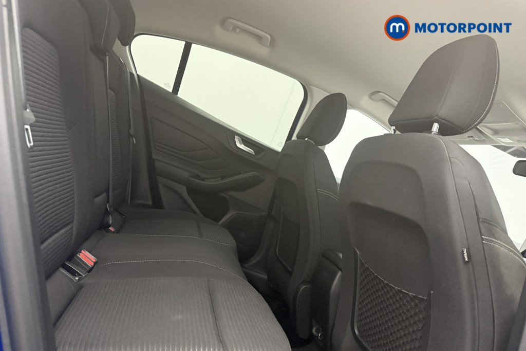 Ford Focus Titanium Manual Petrol Hatchback - Stock Number (1660698) - 9th supplementary image
