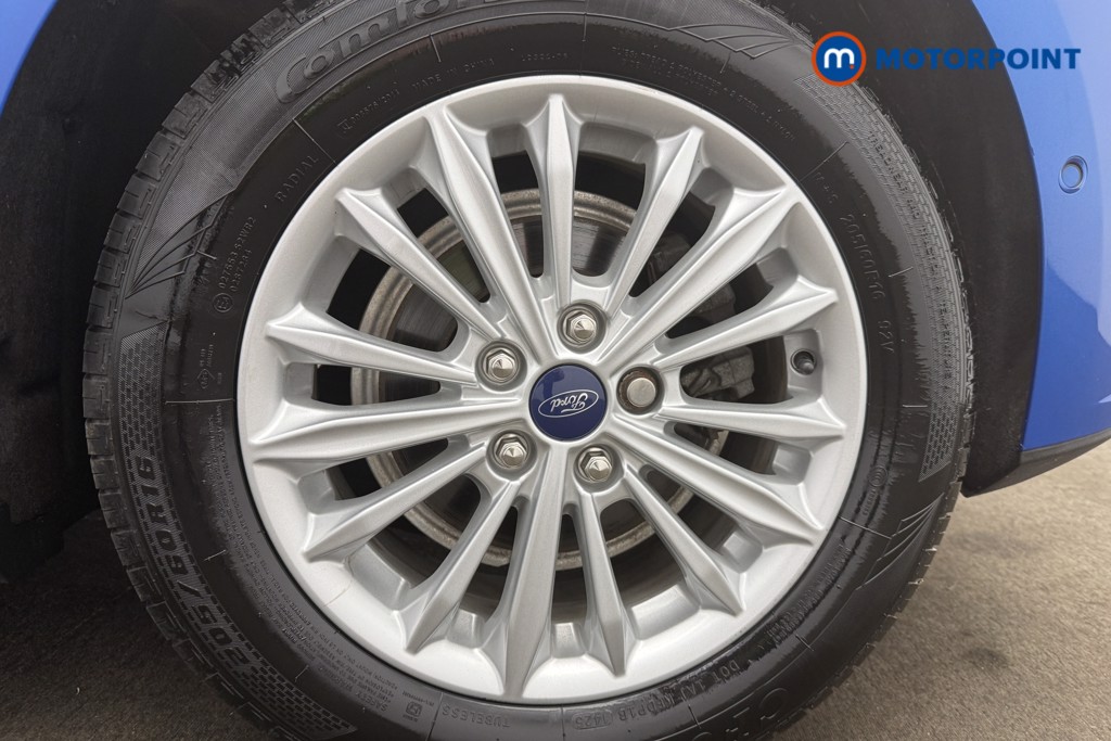 Ford Focus Titanium Manual Petrol Hatchback - Stock Number (1660698) - 13th supplementary image
