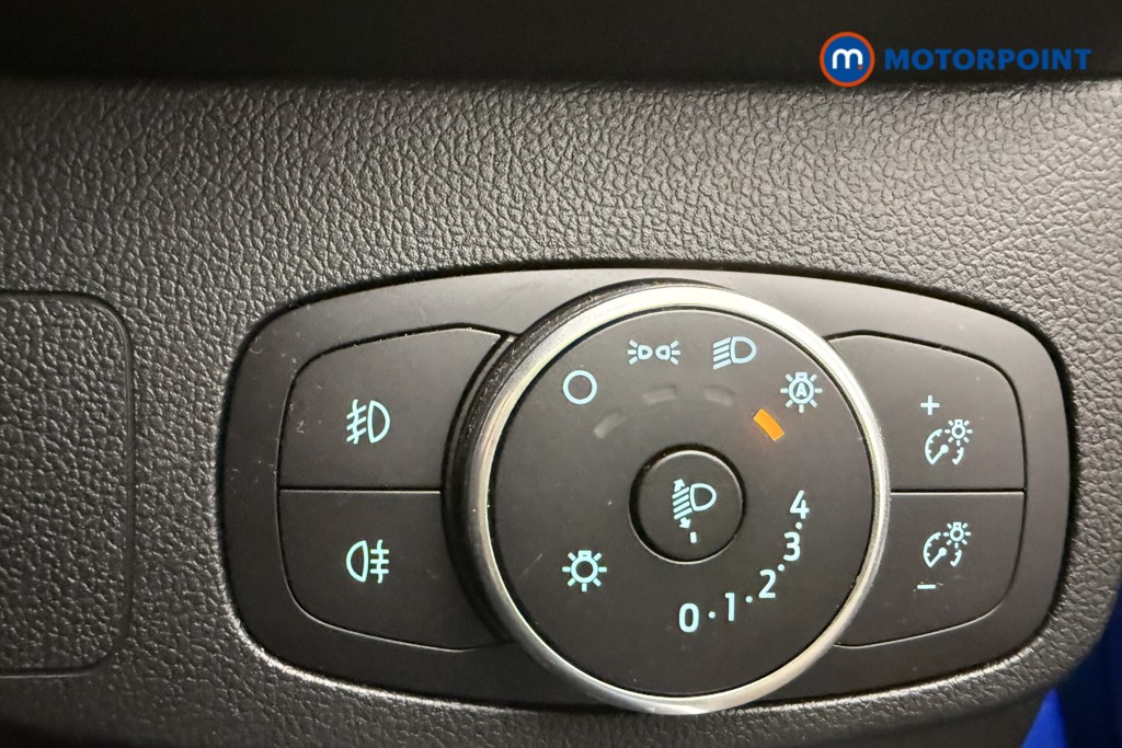 Ford Focus Titanium Manual Petrol Hatchback - Stock Number (1660698) - 17th supplementary image