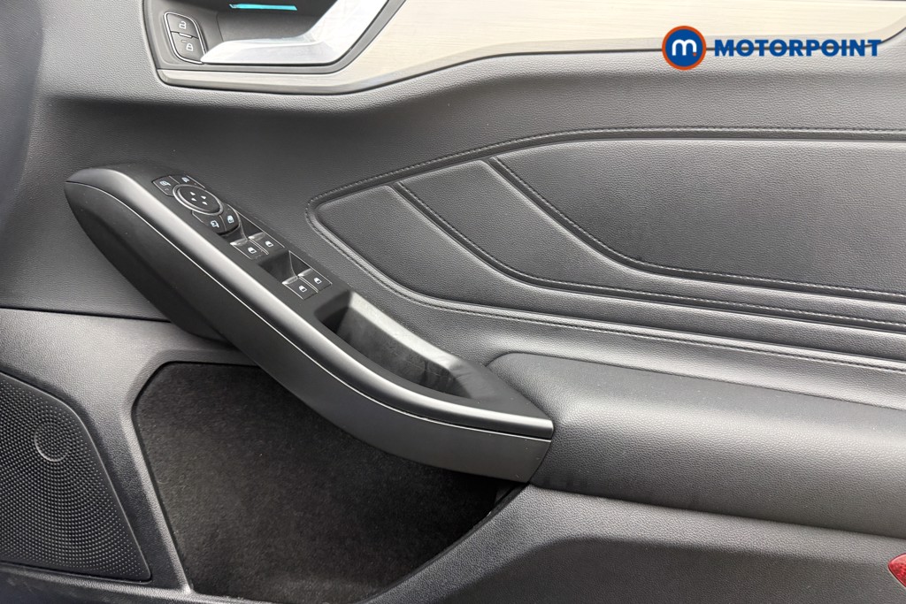 Ford Focus Titanium Manual Petrol Hatchback - Stock Number (1660698) - 18th supplementary image