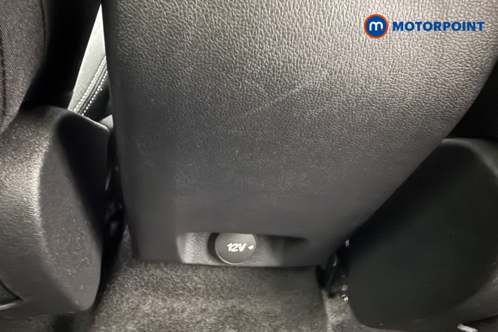 Ford Focus Titanium Manual Petrol Hatchback - Stock Number (1660698) - 21st supplementary image