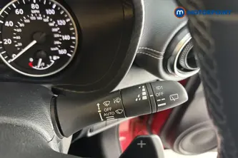 Nissan Juke N-Connecta Automatic Petrol SUV - Stock Number (1660952) - 6th supplementary image