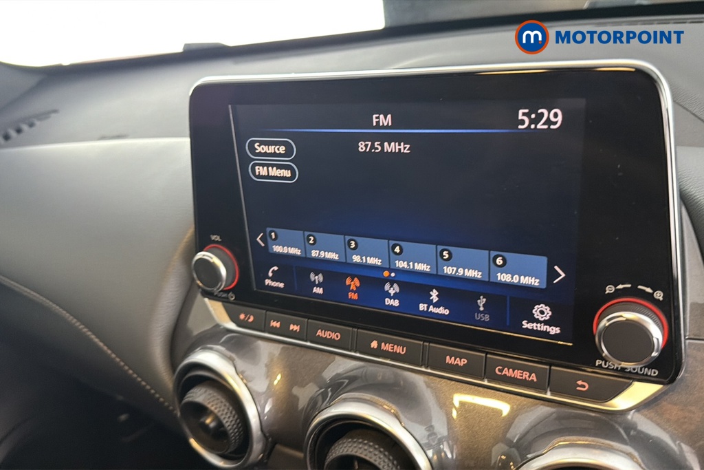 Nissan Juke N-Connecta Automatic Petrol SUV - Stock Number (1660952) - 8th supplementary image