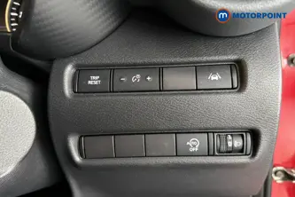 Nissan Juke N-Connecta Automatic Petrol SUV - Stock Number (1660952) - 11th supplementary image