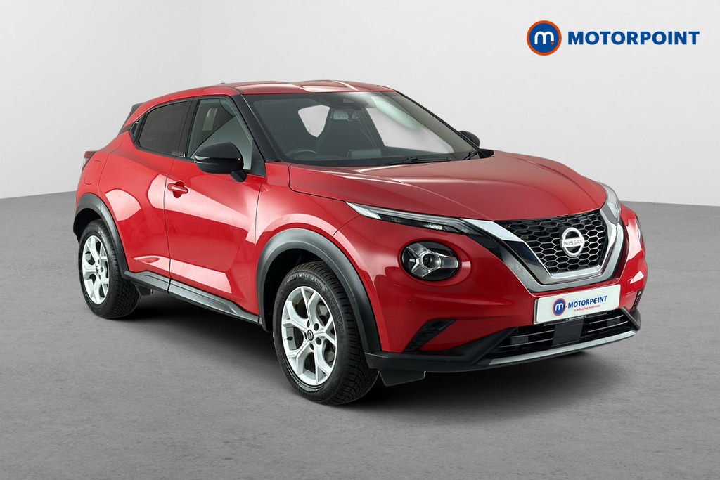 Nissan Juke N-Connecta Automatic Petrol SUV - Stock Number (1660952) - Drivers side front corner