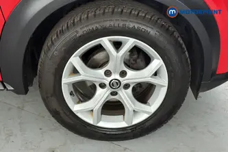 Nissan Juke N-Connecta Automatic Petrol SUV - Stock Number (1660952) - 47th supplementary image
