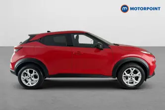Nissan Juke N-Connecta Automatic Petrol SUV - Stock Number (1660952) - Passenger side