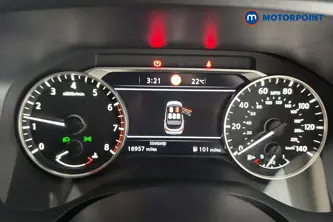 Nissan Qashqai N-Connecta Manual Petrol SUV - Stock Number (1660961) - 7th supplementary image