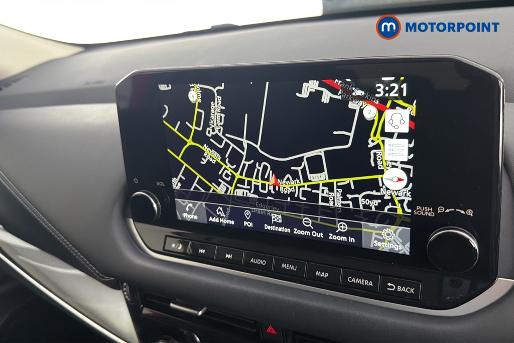 Nissan Qashqai N-Connecta Manual Petrol SUV - Stock Number (1660961) - 9th supplementary image
