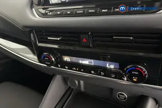 Nissan Qashqai N-Connecta Manual Petrol SUV - Stock Number (1660961) - 12th supplementary image
