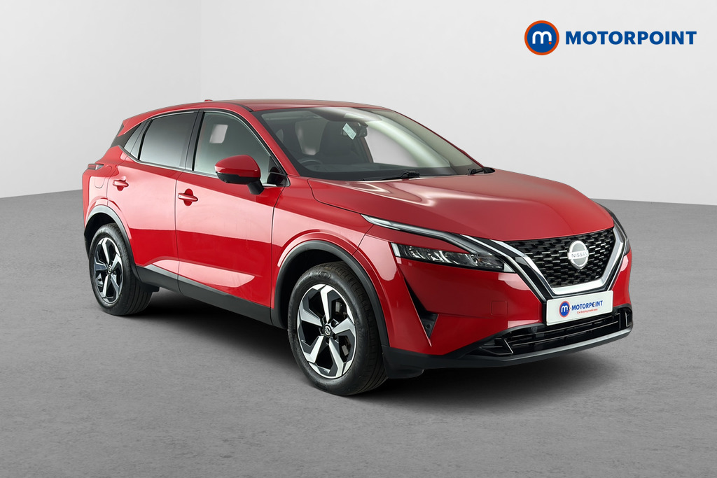 Nissan Qashqai N-Connecta Manual Petrol SUV - Stock Number (1660961) - Drivers side front corner